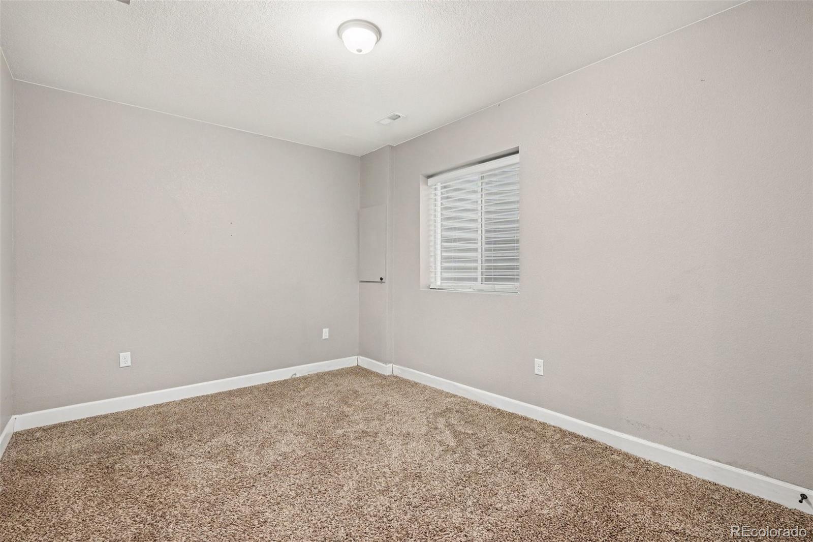 MLS Image #16 for 818 s kalispell circle 102,aurora, Colorado