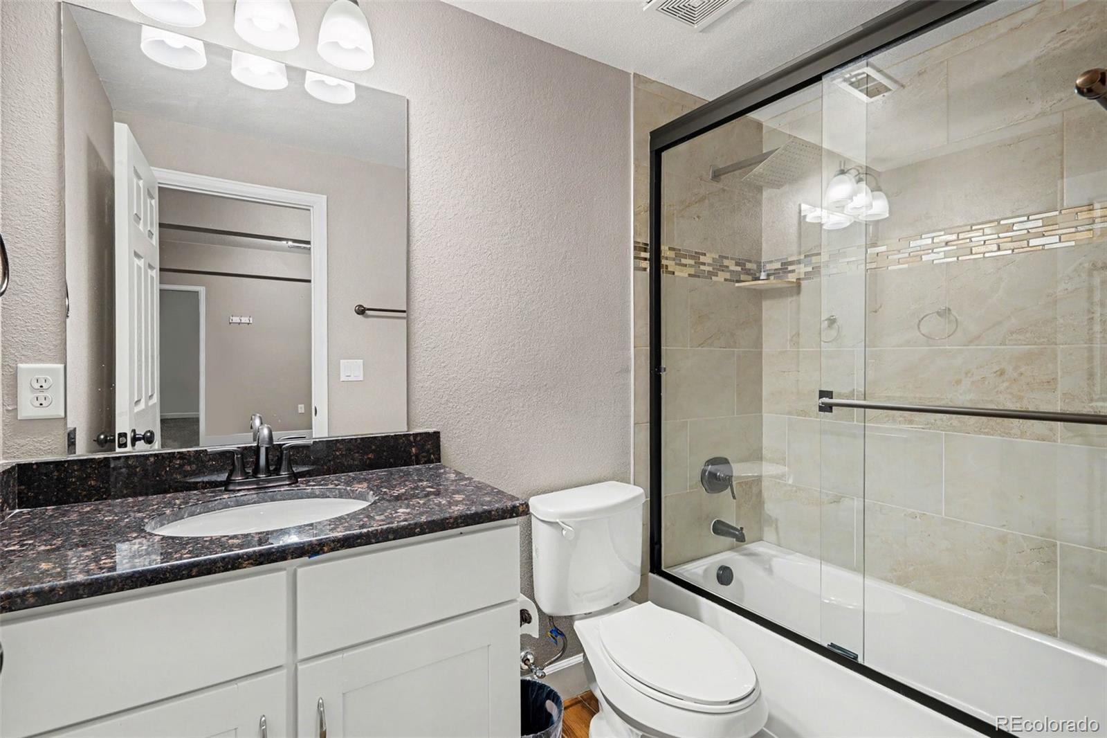 MLS Image #17 for 818 s kalispell circle 102,aurora, Colorado