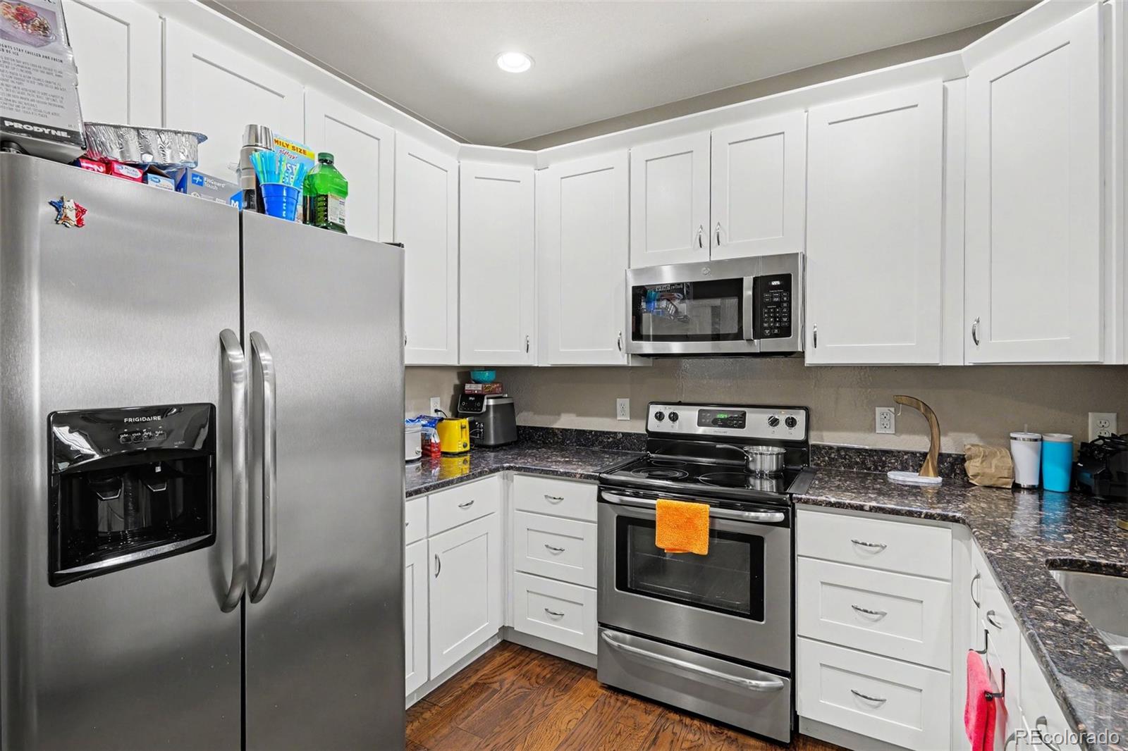 MLS Image #5 for 818 s kalispell circle 102,aurora, Colorado