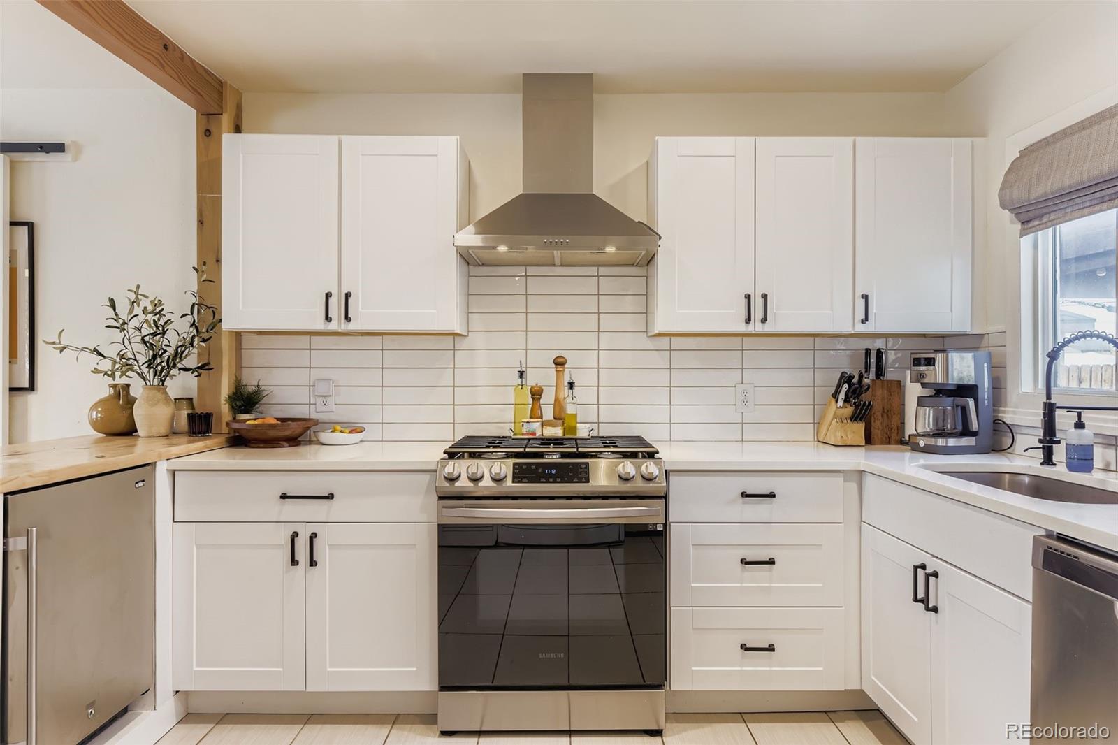 MLS Image #6 for 965 s decatur ,denver, Colorado