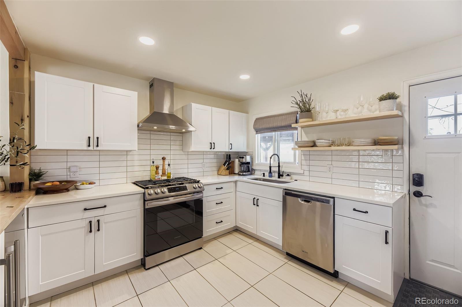 MLS Image #9 for 965 s decatur ,denver, Colorado