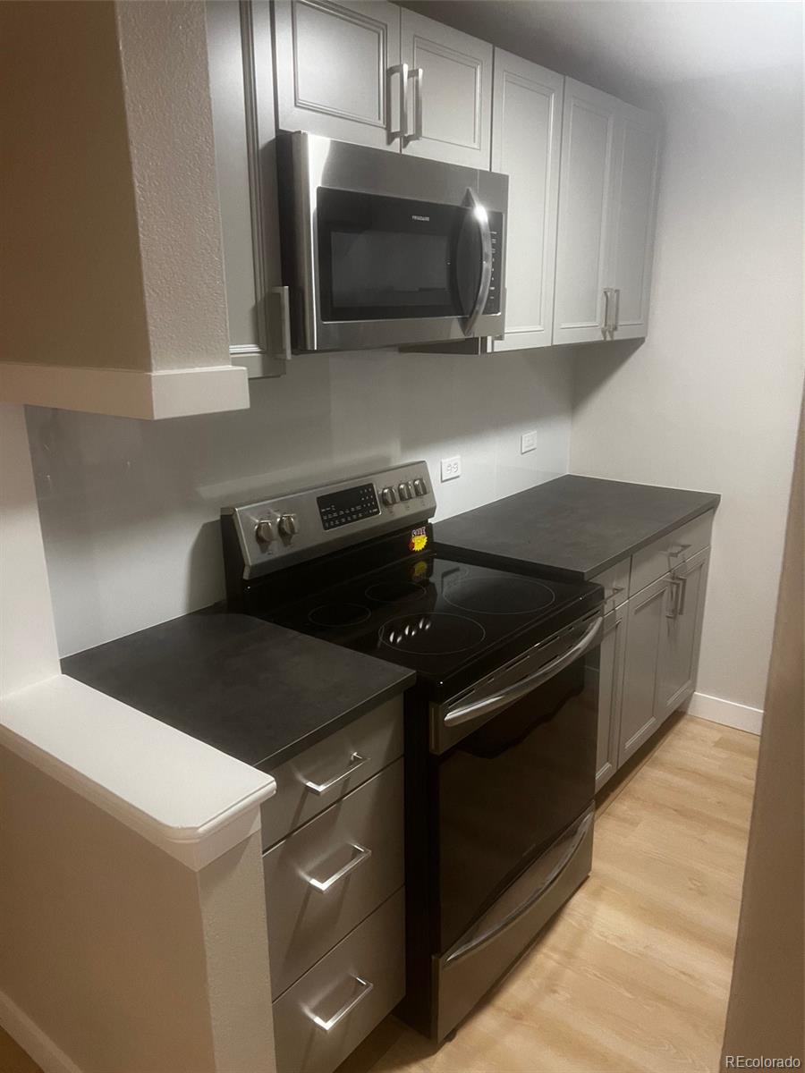 MLS Image #6 for 2355 s linden court,denver, Colorado