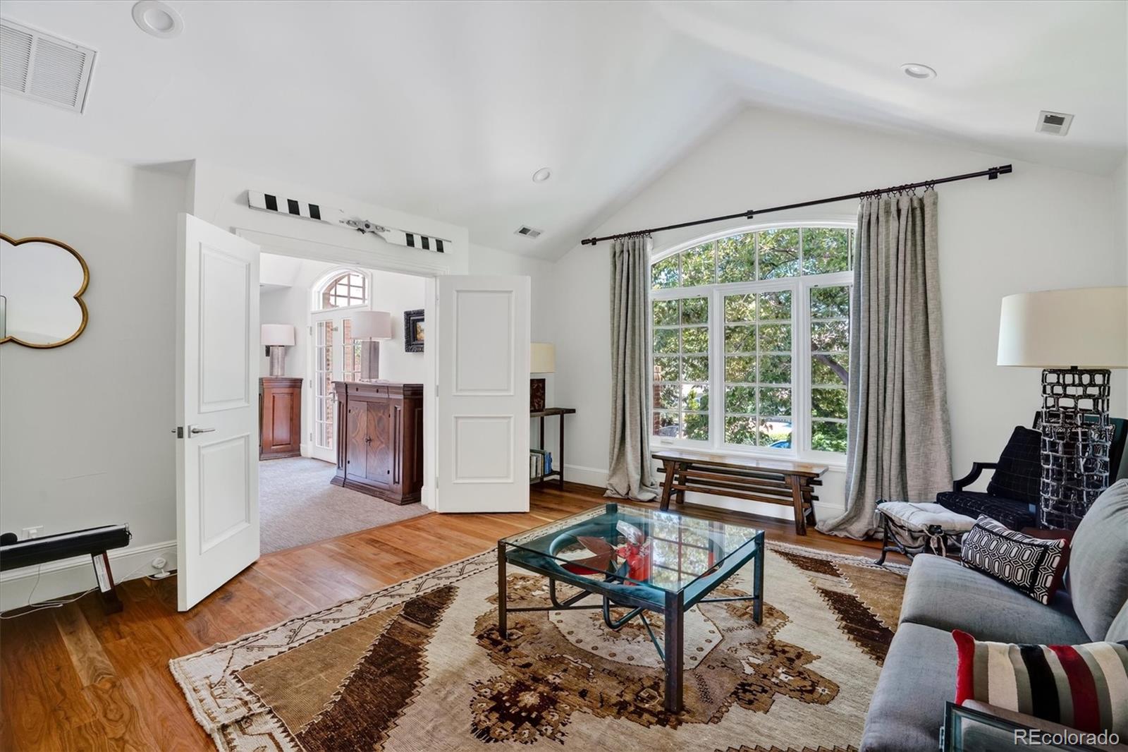 MLS Image #23 for 211 s cherry street,denver, Colorado