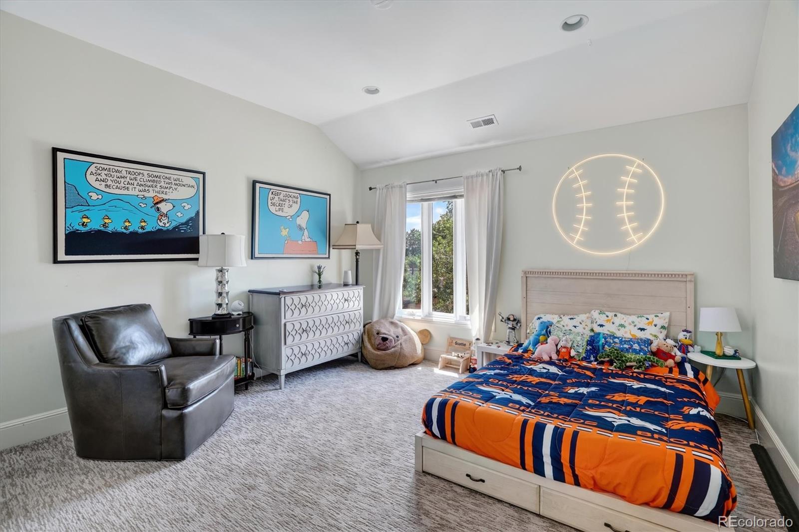 MLS Image #27 for 211 s cherry street,denver, Colorado