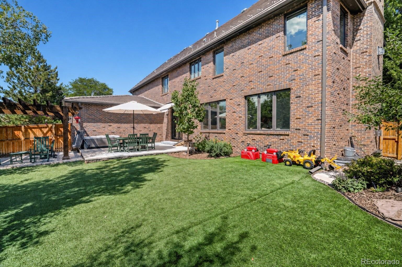 MLS Image #35 for 211 s cherry street,denver, Colorado