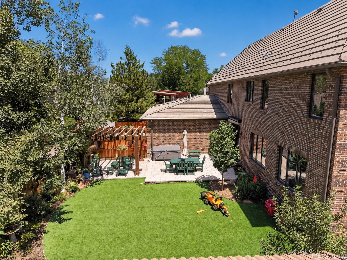 MLS Image #37 for 211 s cherry street,denver, Colorado