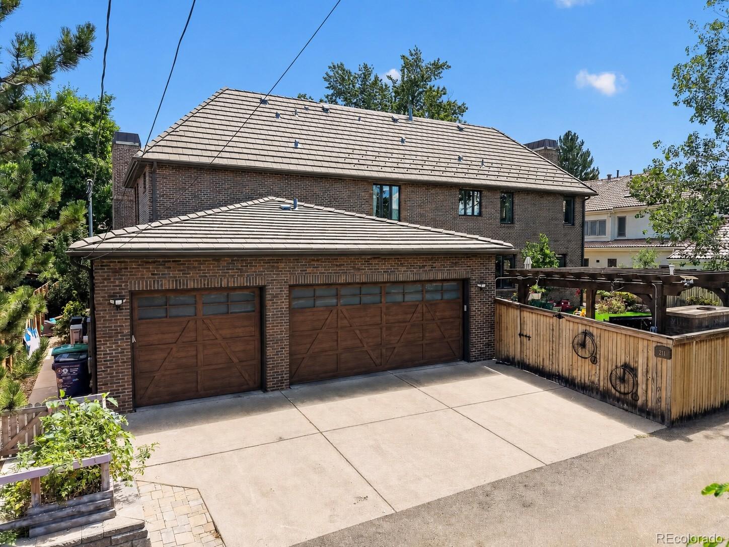 MLS Image #38 for 211 s cherry street,denver, Colorado