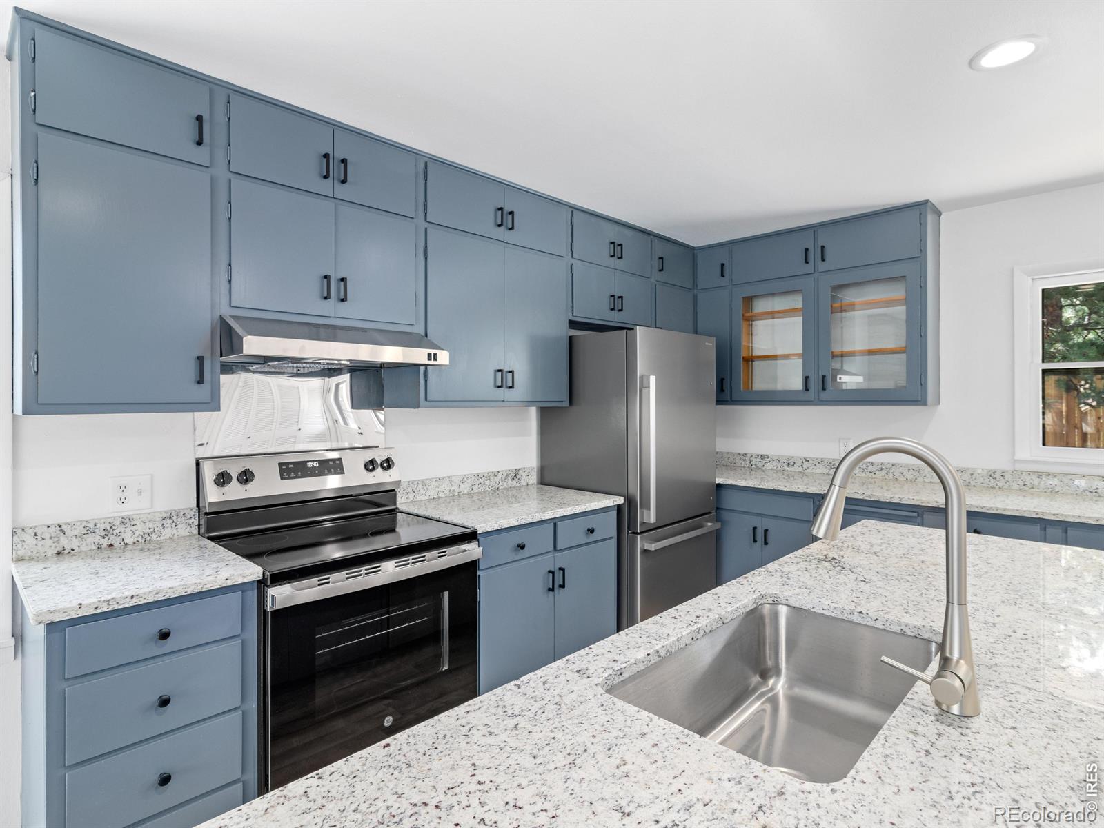 MLS Image #16 for 920  morgan street,estes park, Colorado