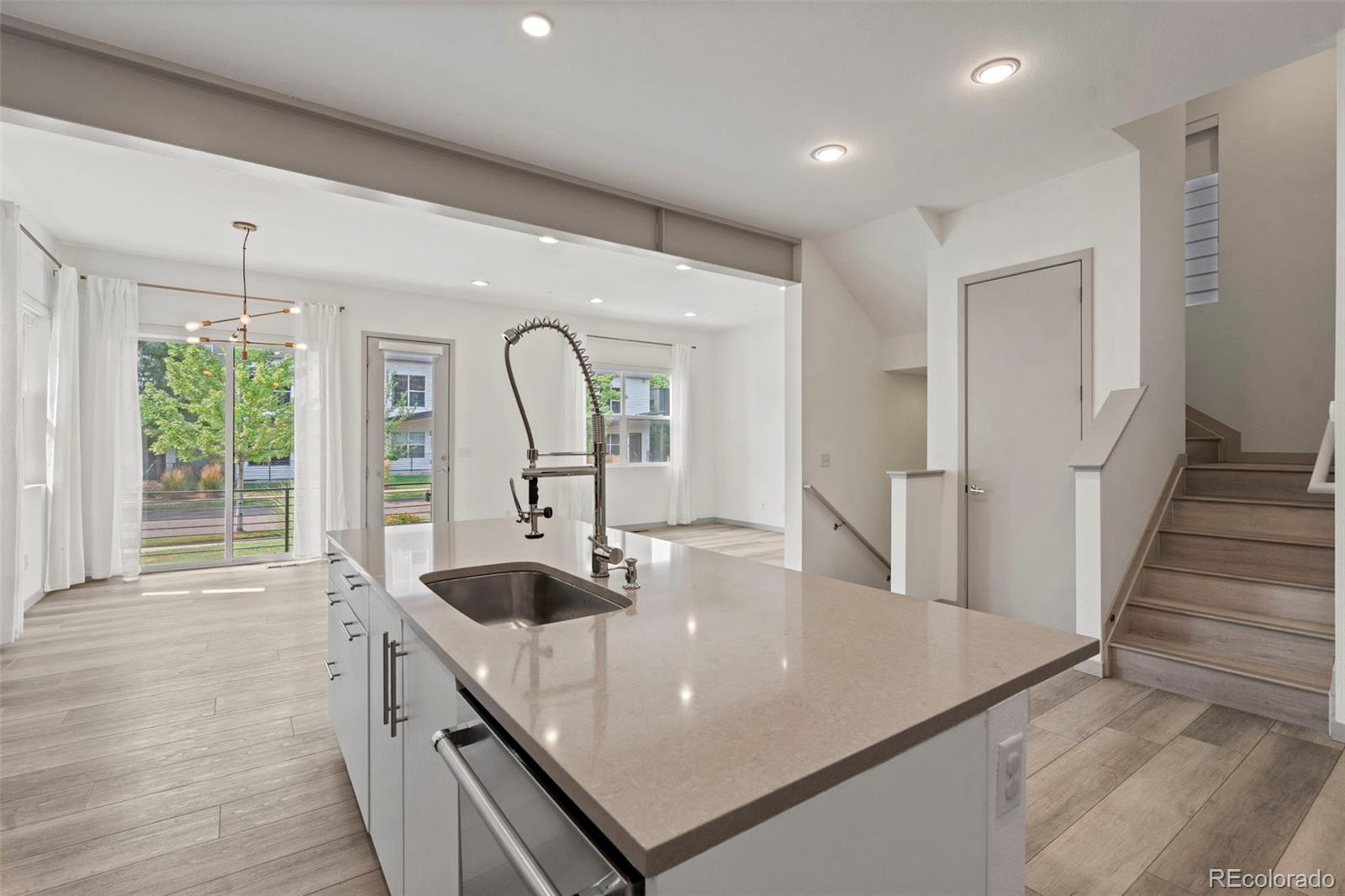 MLS Image #3 for 4015  fenton court,denver, Colorado