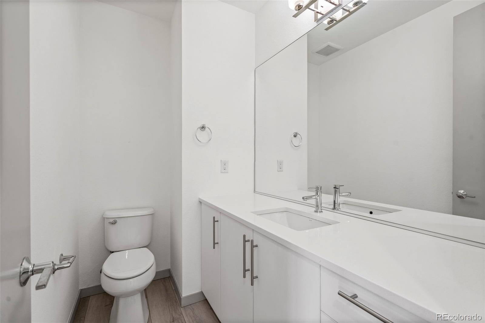 MLS Image #4 for 4015  fenton court,denver, Colorado