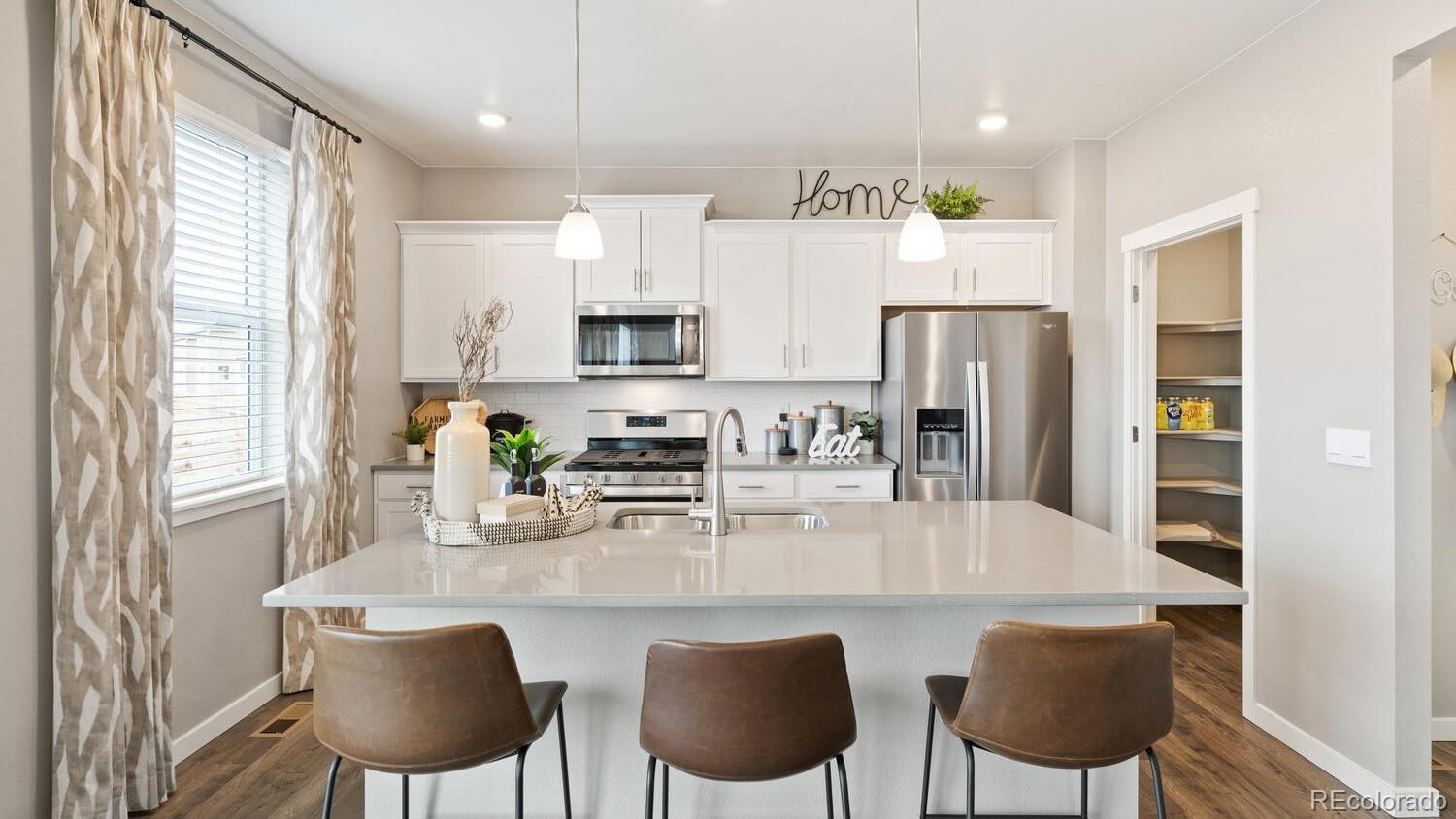 MLS Image #10 for 1340  sunrise hill drive,berthoud, Colorado