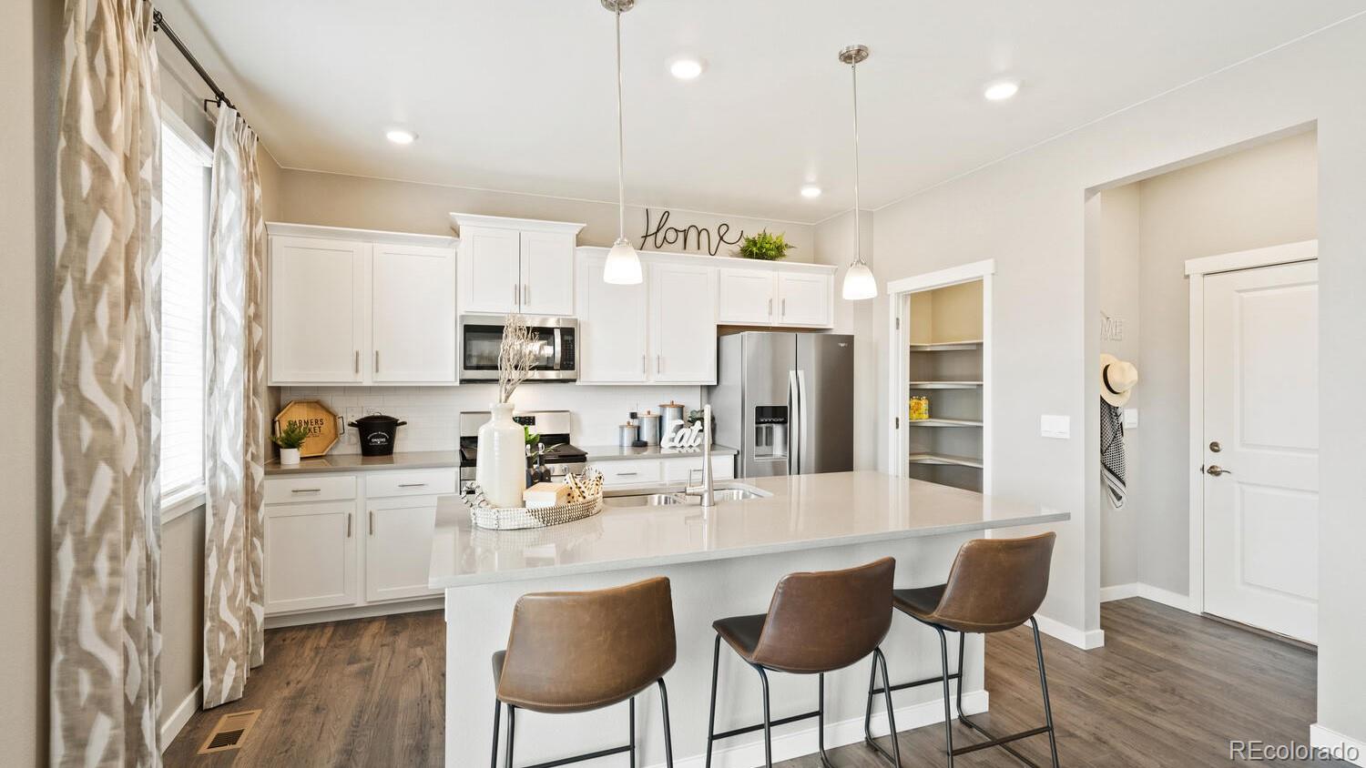 MLS Image #11 for 1340  sunrise hill drive,berthoud, Colorado