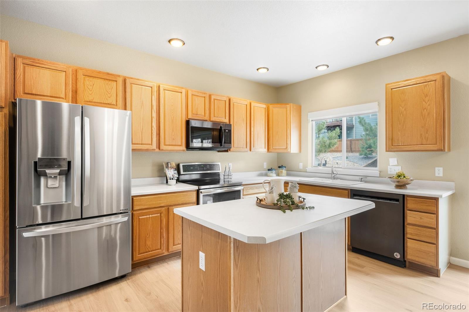 MLS Image #9 for 10090  eagle valley way,littleton, Colorado