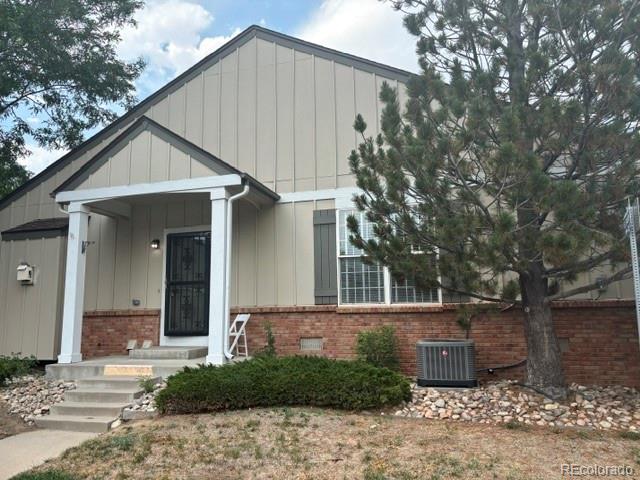 MLS Image #2 for 847 s evanston circle,aurora, Colorado
