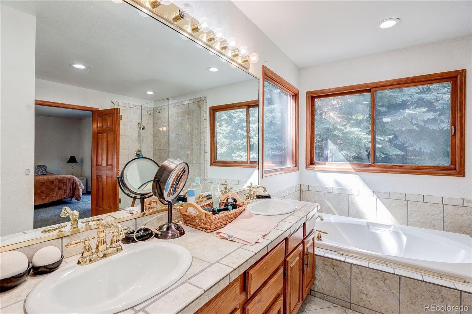MLS Image #11 for 11618 w 74th place,arvada, Colorado