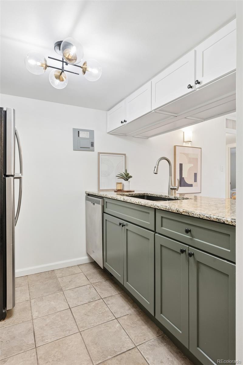 MLS Image #10 for 400 s lafayette street,denver, Colorado