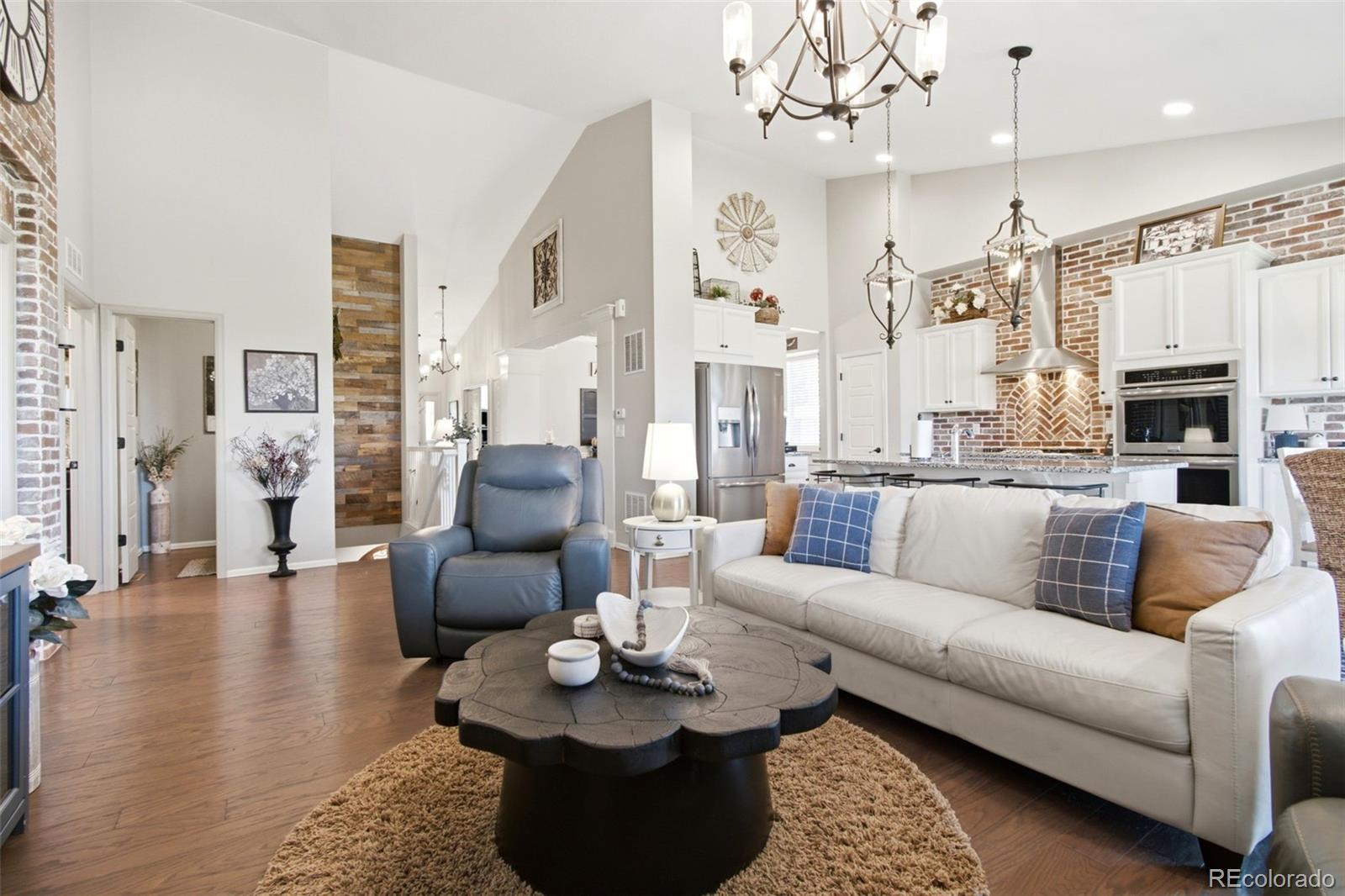 MLS Image #2 for 1548  mcmurdo trail,castle rock, Colorado