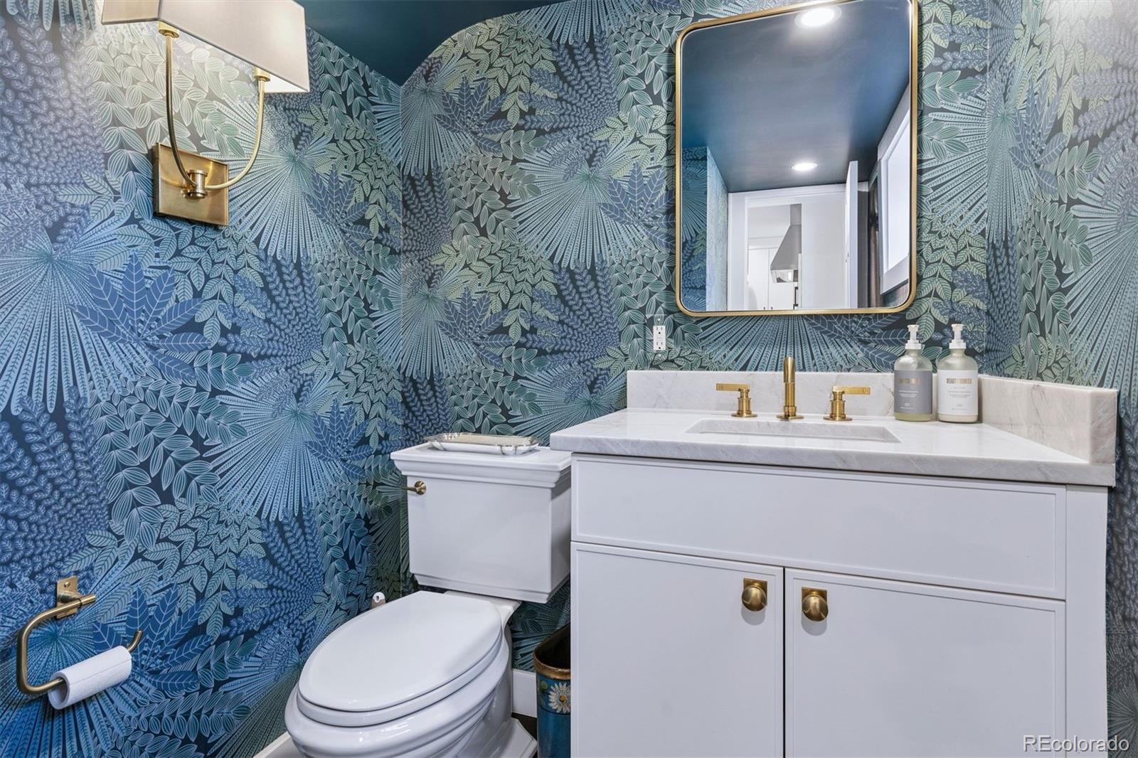 MLS Image #17 for 651 n emerson street,denver, Colorado