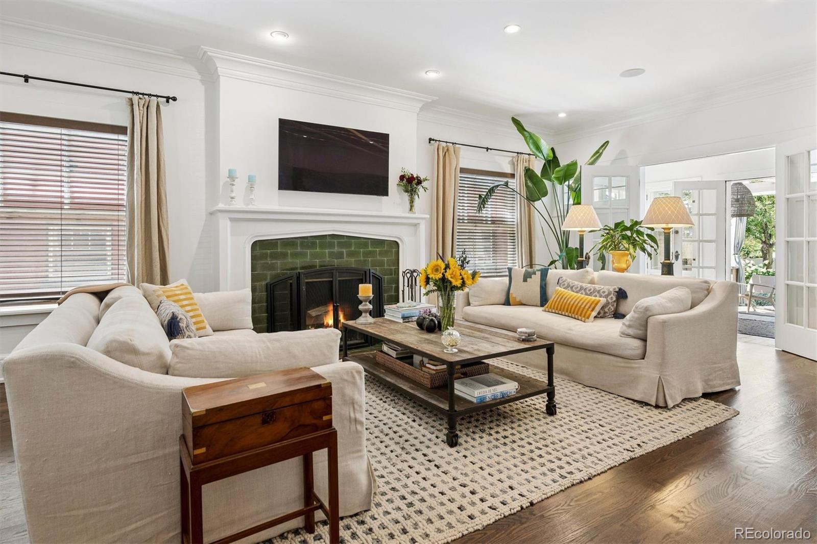 MLS Image #2 for 651 n emerson street,denver, Colorado