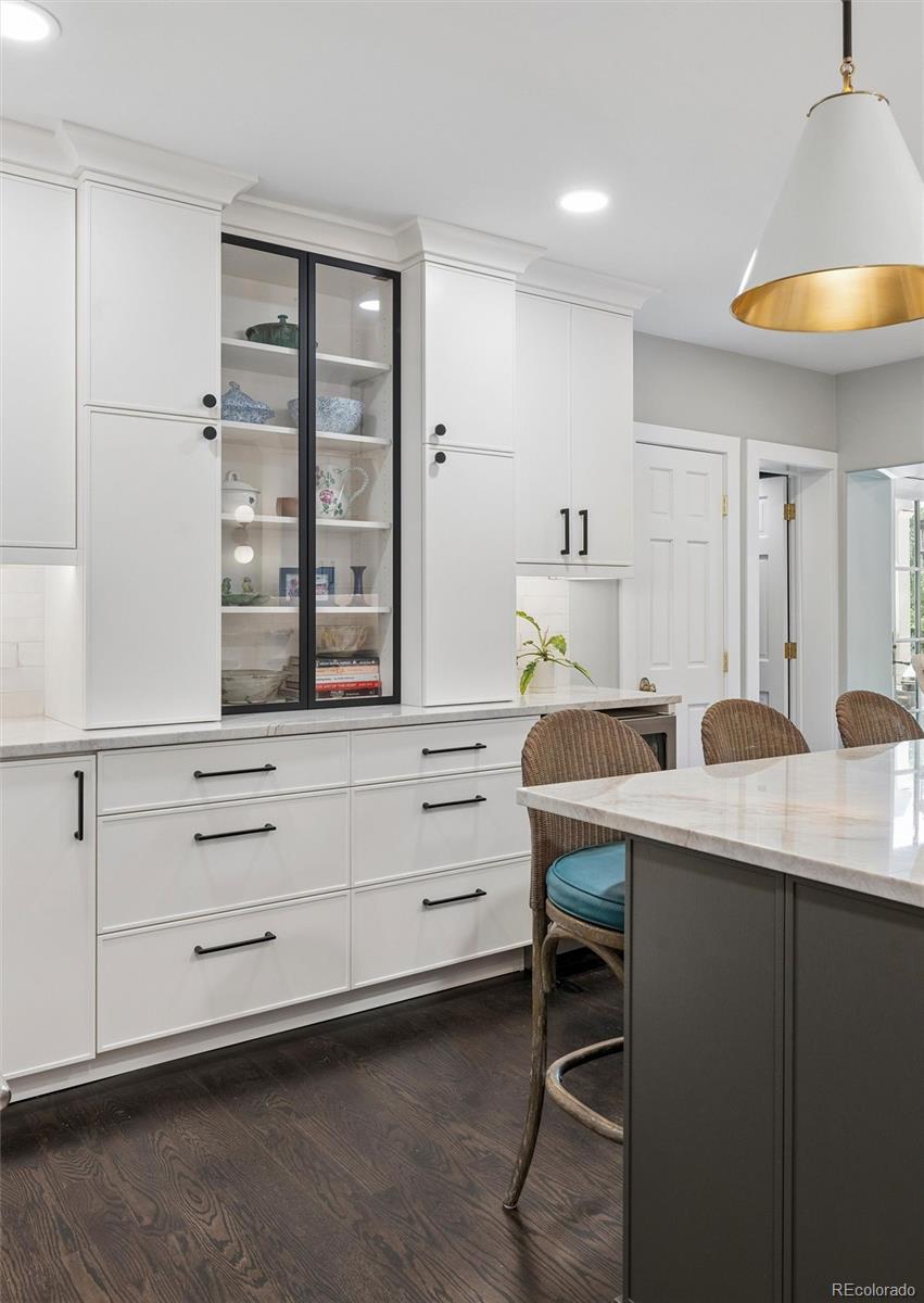 MLS Image #8 for 651 n emerson street,denver, Colorado