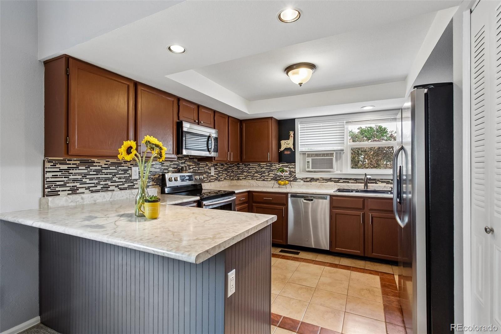 MLS Image #9 for 18729 e oregon drive,aurora, Colorado