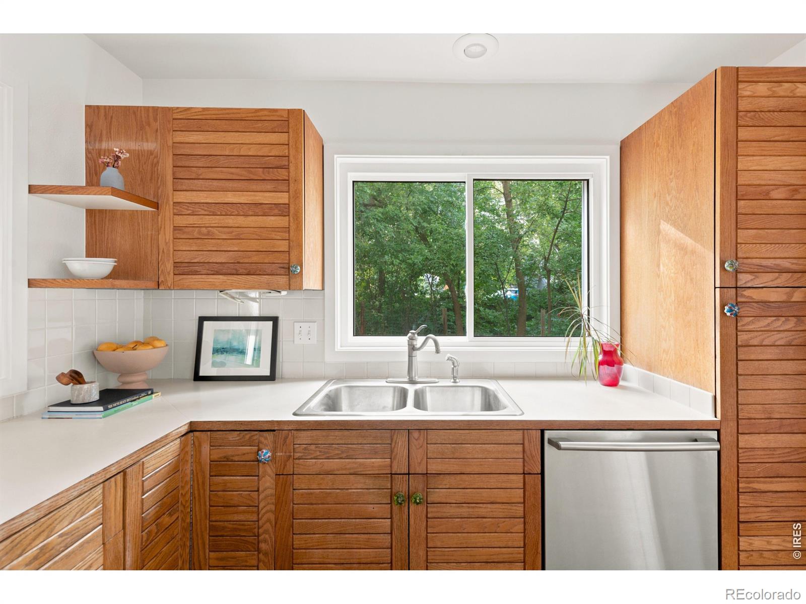 MLS Image #11 for 3416  iris court,boulder, Colorado
