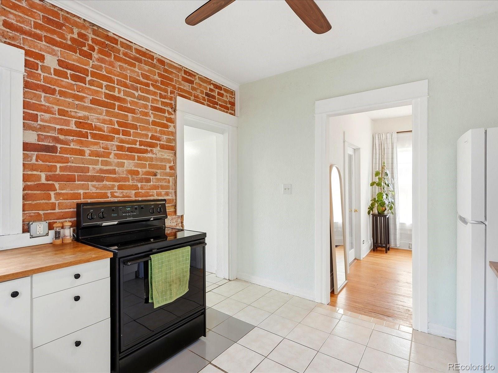 MLS Image #10 for 2184 s bannock street,denver, Colorado