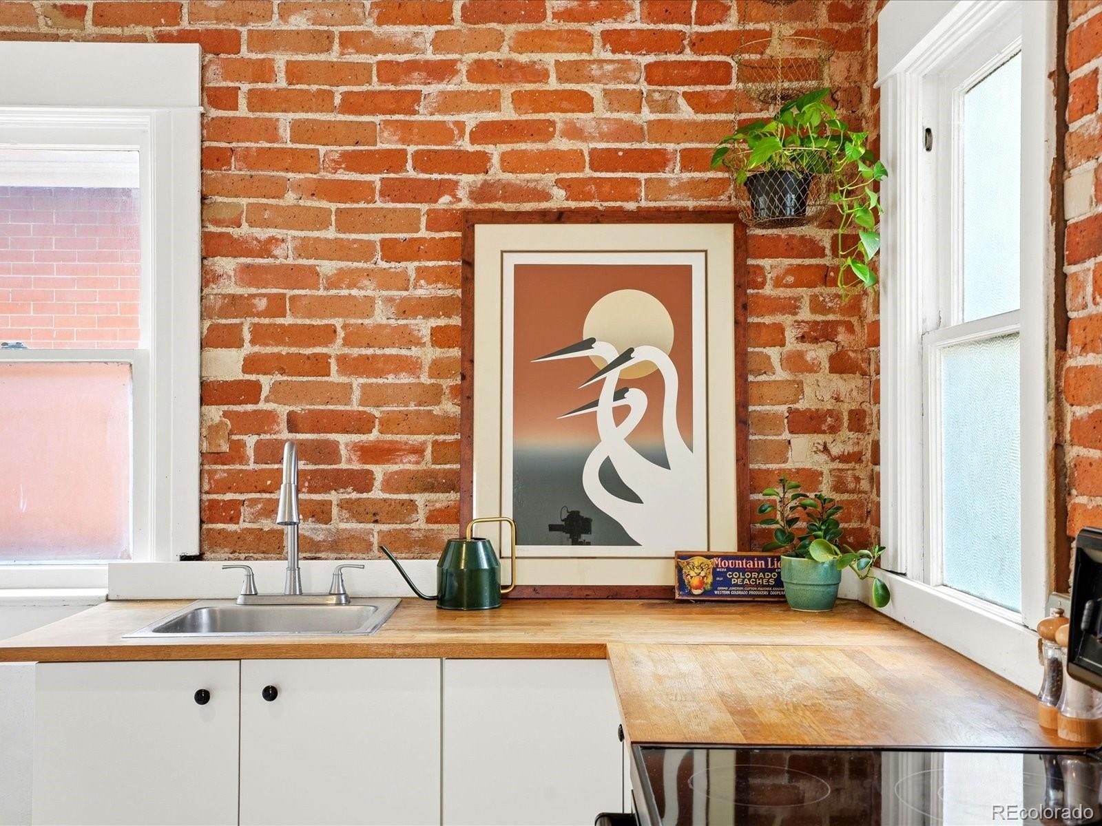 MLS Image #9 for 2184 s bannock street,denver, Colorado