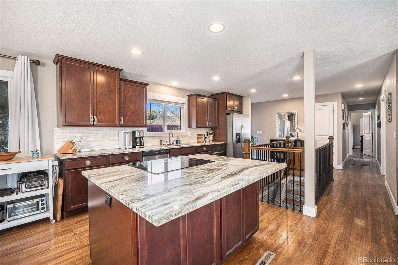 MLS Image #9 for 6110 s southwood drive,littleton, Colorado