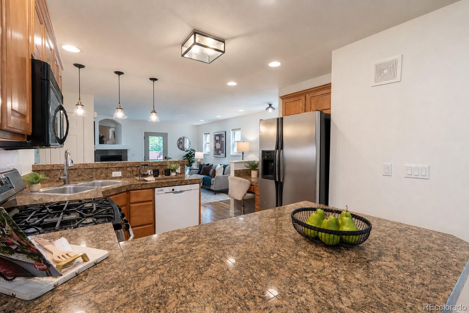 MLS Image #11 for 5667 w green meadows place,denver, Colorado