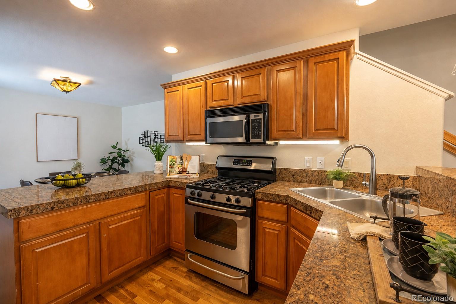 MLS Image #9 for 5667 w green meadows place,denver, Colorado