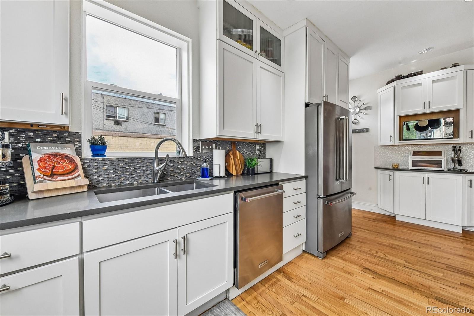 MLS Image #16 for 1331 e 17th avenue,denver, Colorado