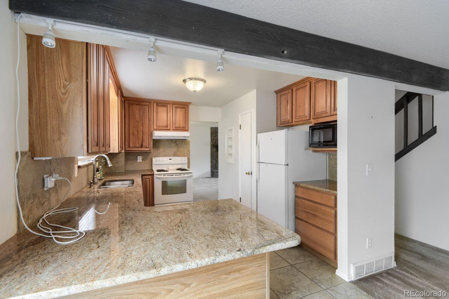 MLS Image #4 for 9047 e chenango avenue,greenwood village, Colorado