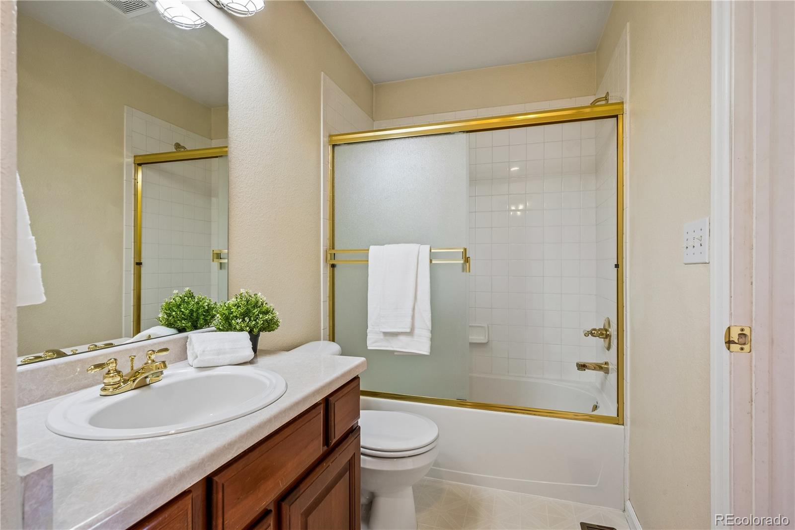 MLS Image #30 for 2639 s danube way,aurora, Colorado