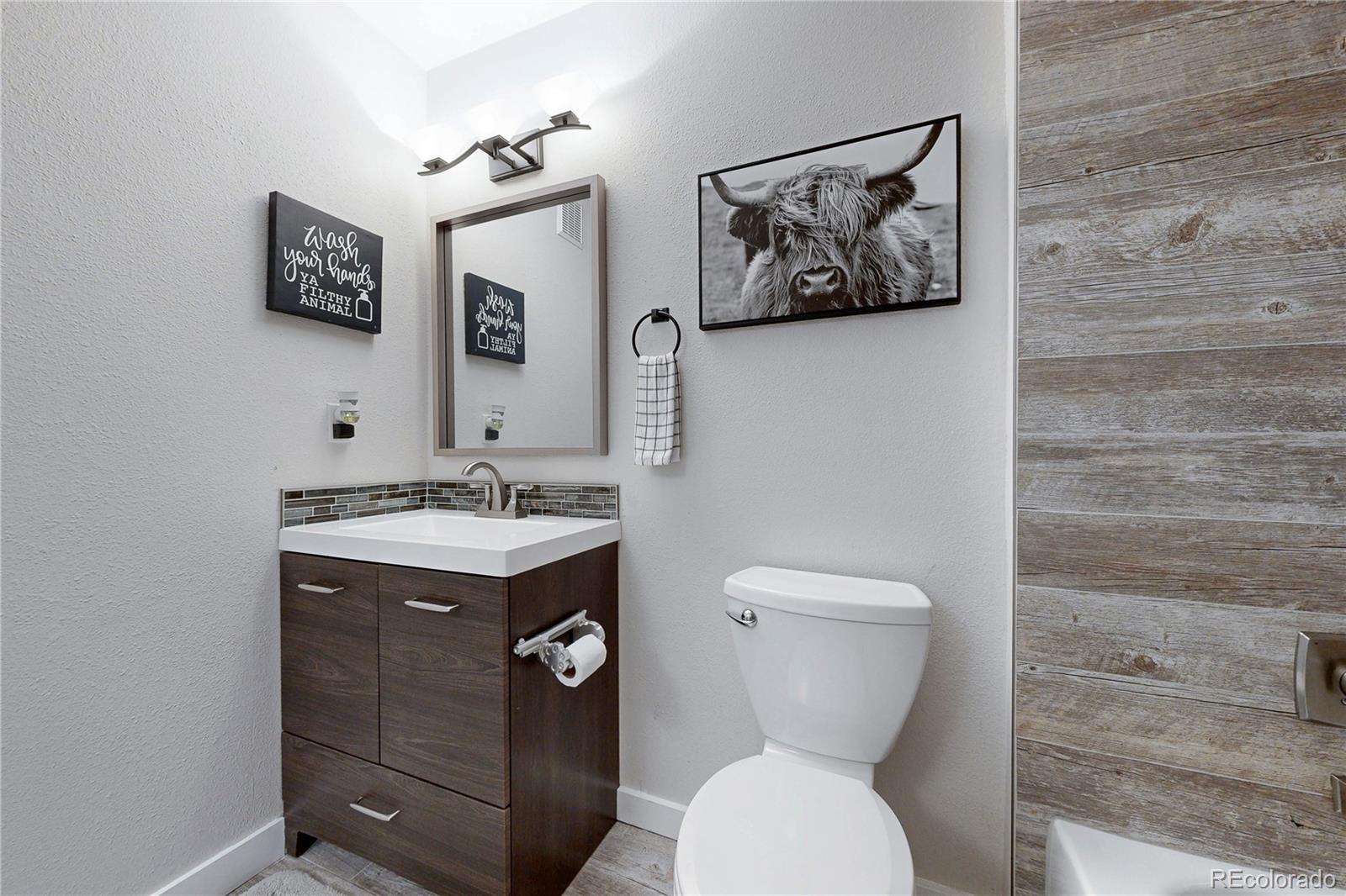MLS Image #24 for 5415 s dover street 102,littleton, Colorado