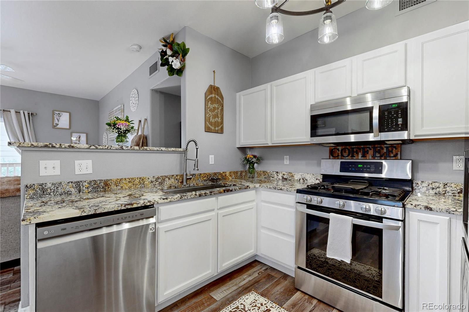 MLS Image #7 for 5415 s dover street 102,littleton, Colorado