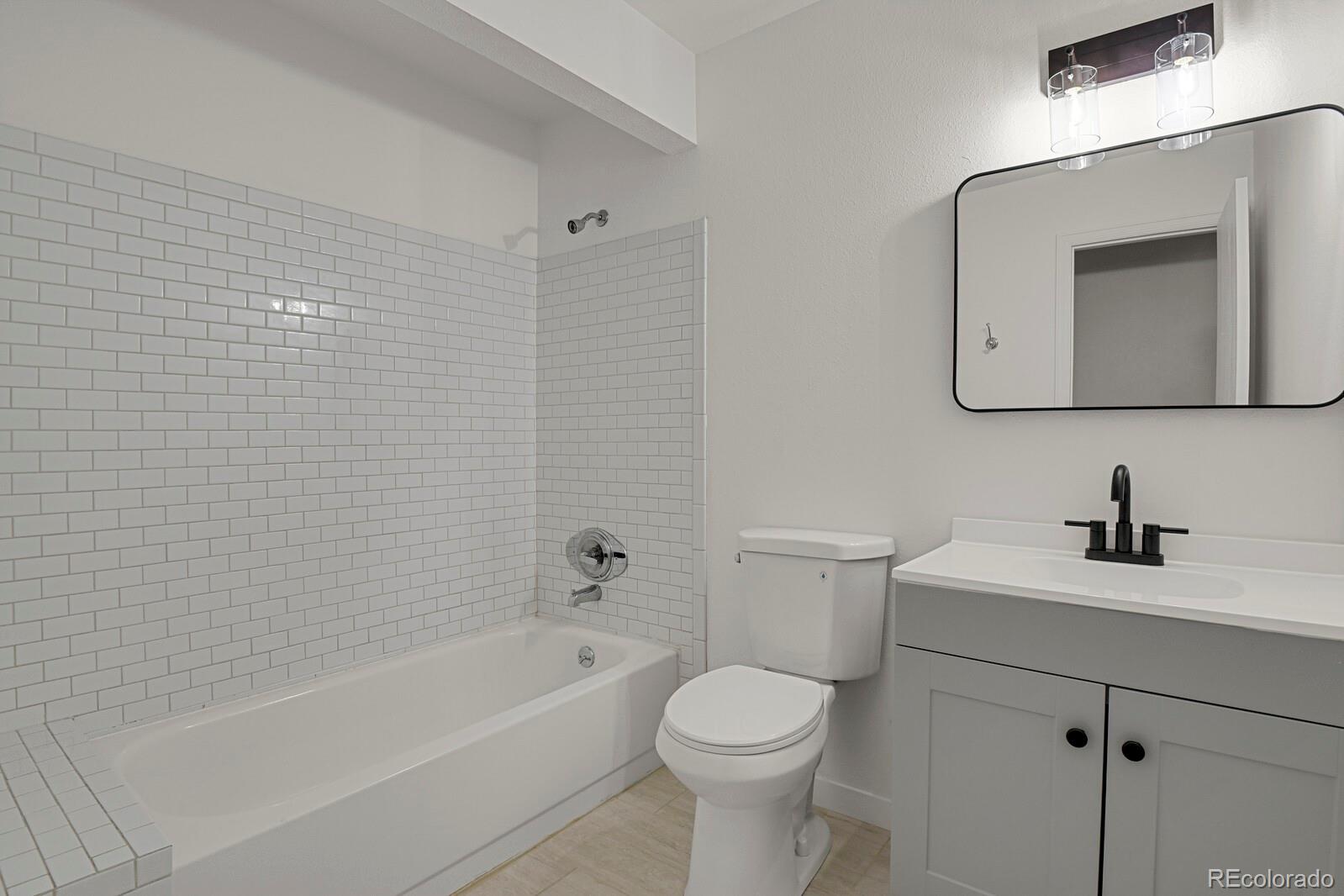 MLS Image #21 for 8962 w temple place,denver, Colorado
