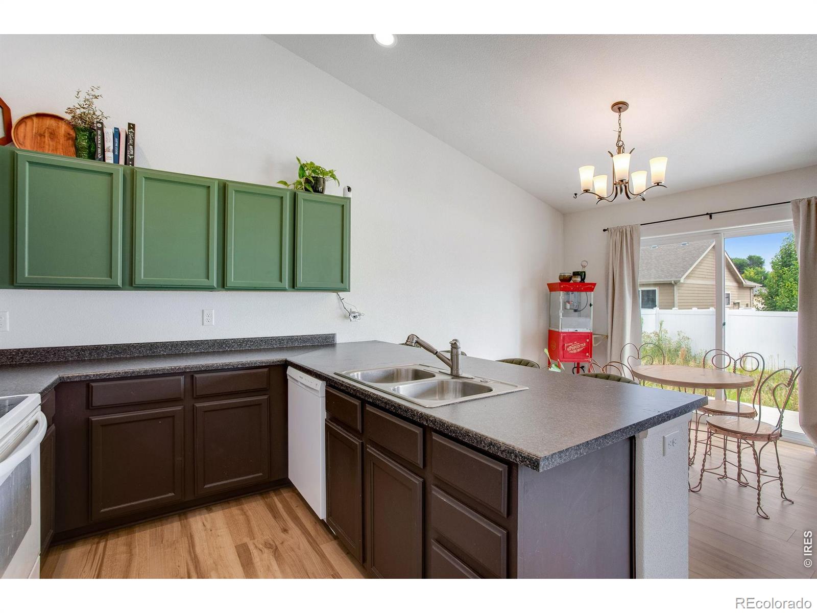 MLS Image #15 for 928  barasingha street,windsor, Colorado