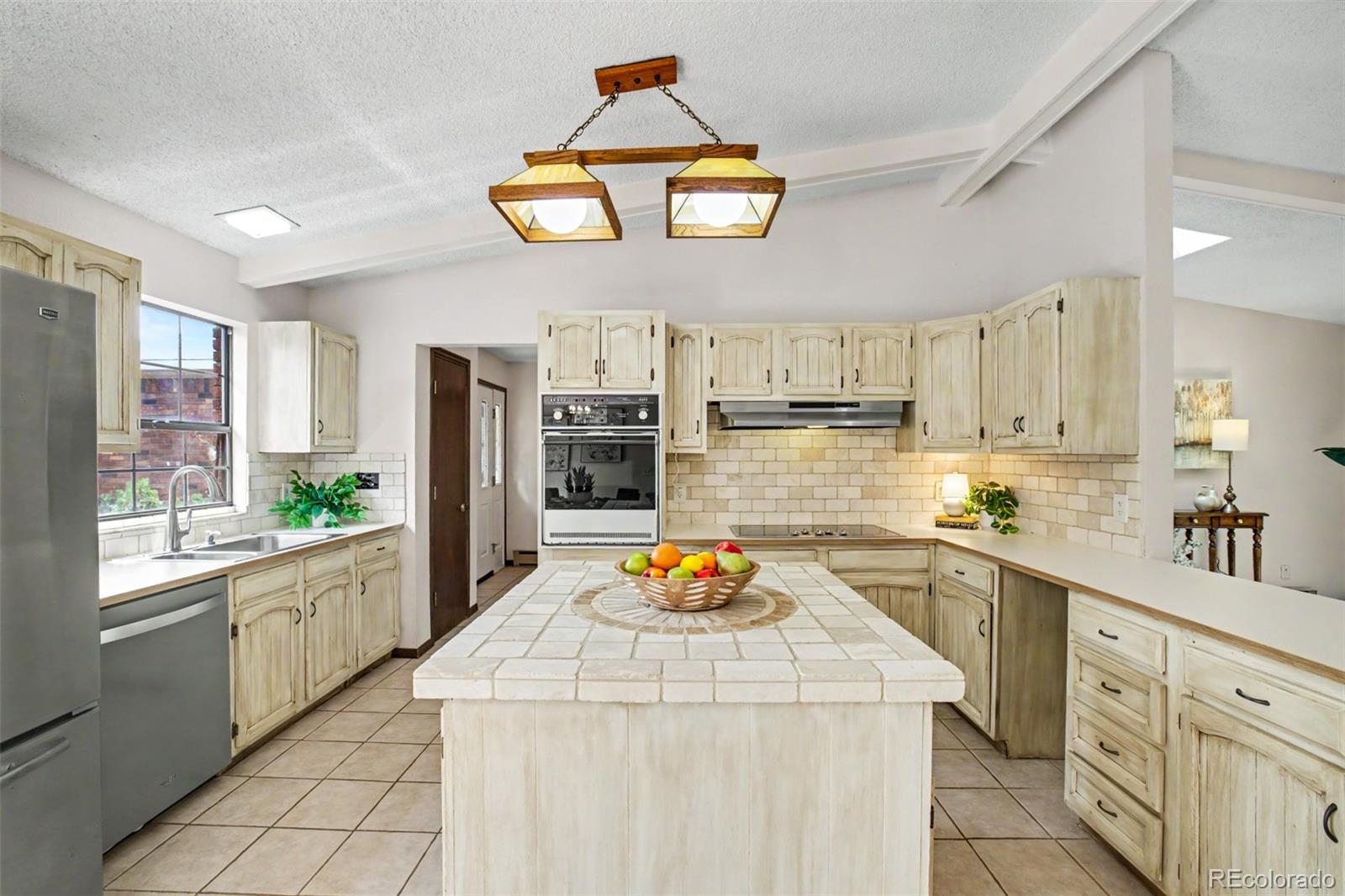 MLS Image #5 for 11811 e arkansas avenue,aurora, Colorado