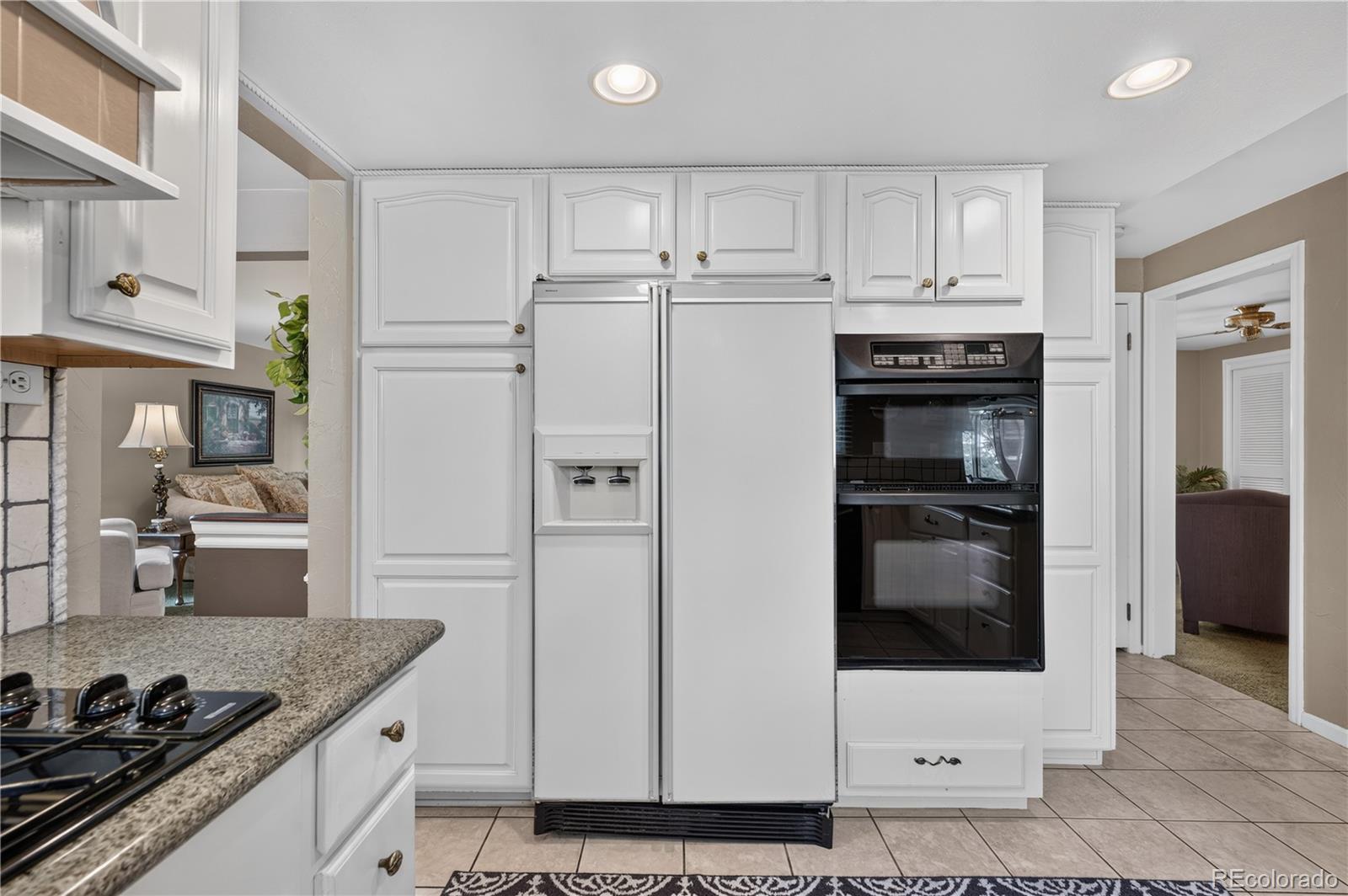 MLS Image #8 for 6371 e dickenson place,denver, Colorado
