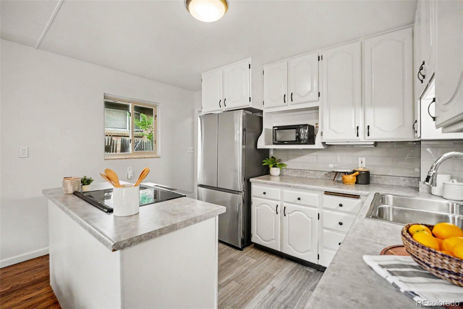 MLS Image #10 for 351 s jasmine street,denver, Colorado
