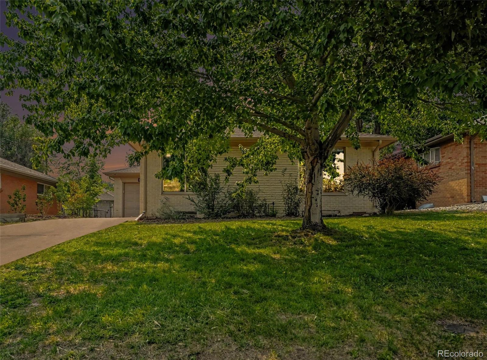 MLS Image #37 for 351 s jasmine street,denver, Colorado