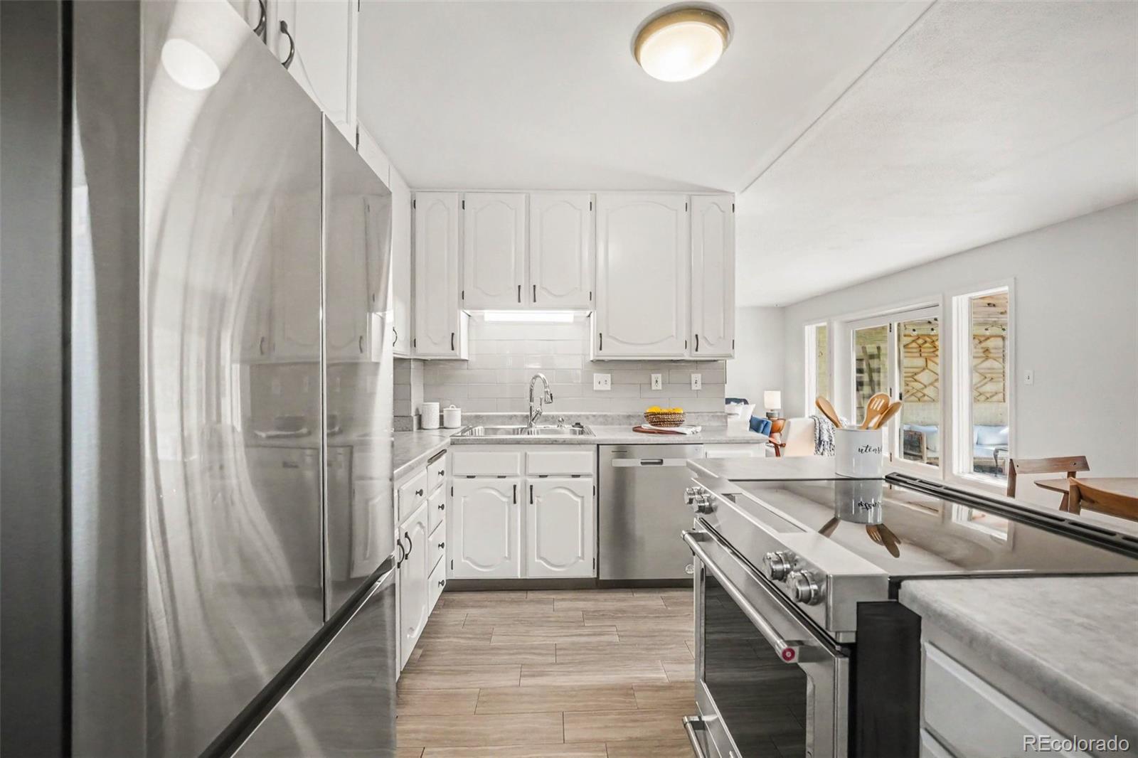 MLS Image #8 for 351 s jasmine street,denver, Colorado