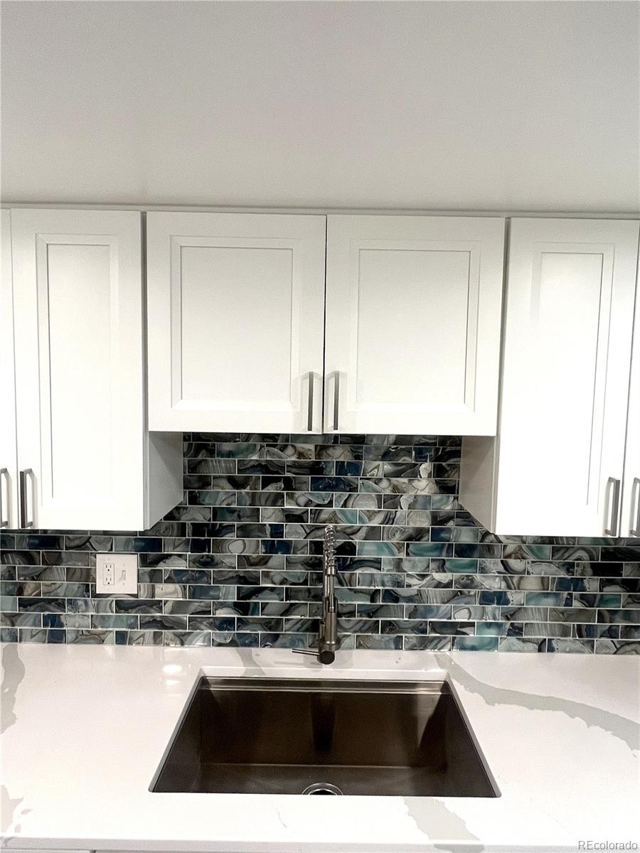 MLS Image #3 for 14000 e linvale place,aurora, Colorado