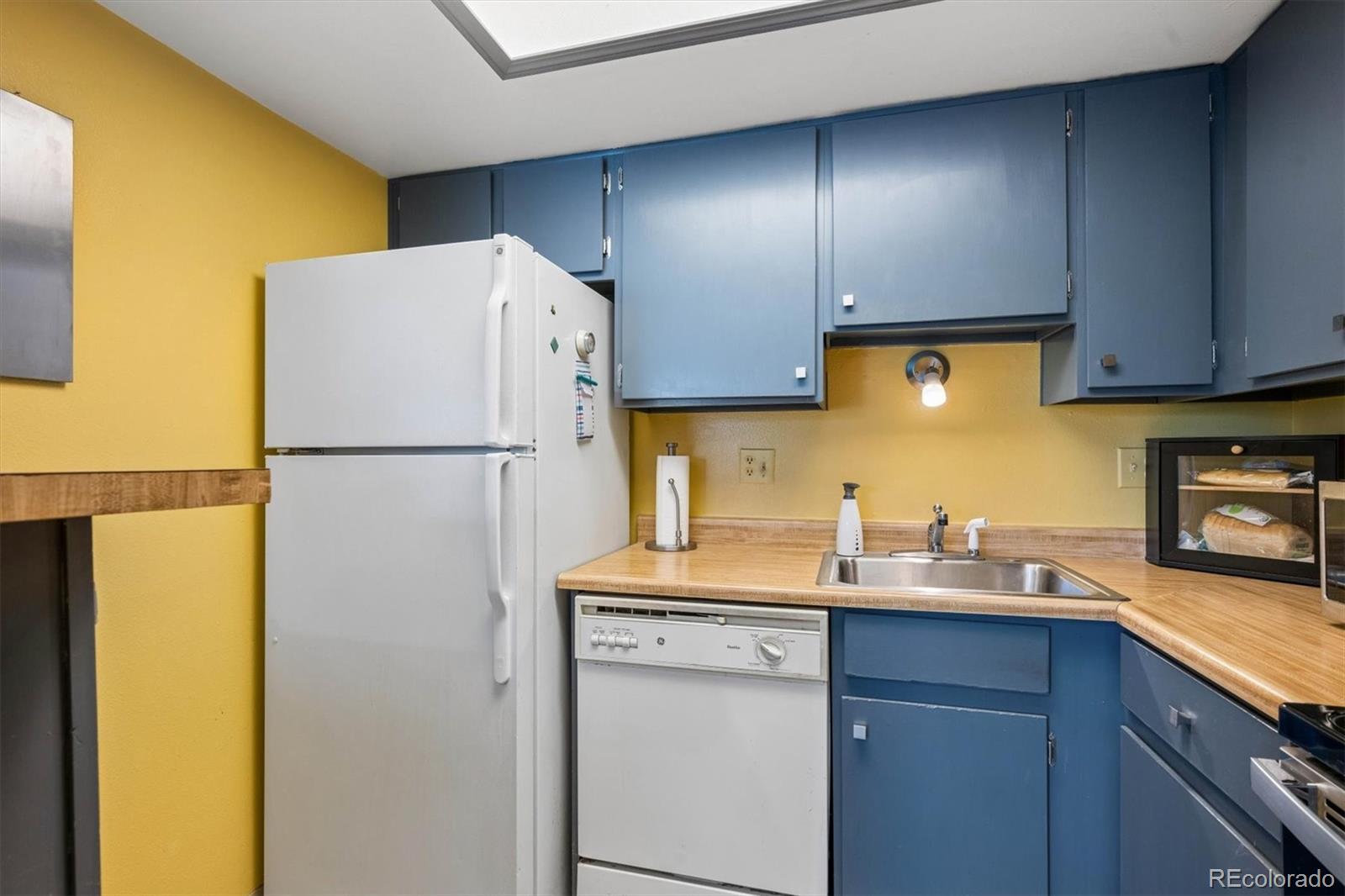 MLS Image #7 for 12470 w nevada place,denver, Colorado