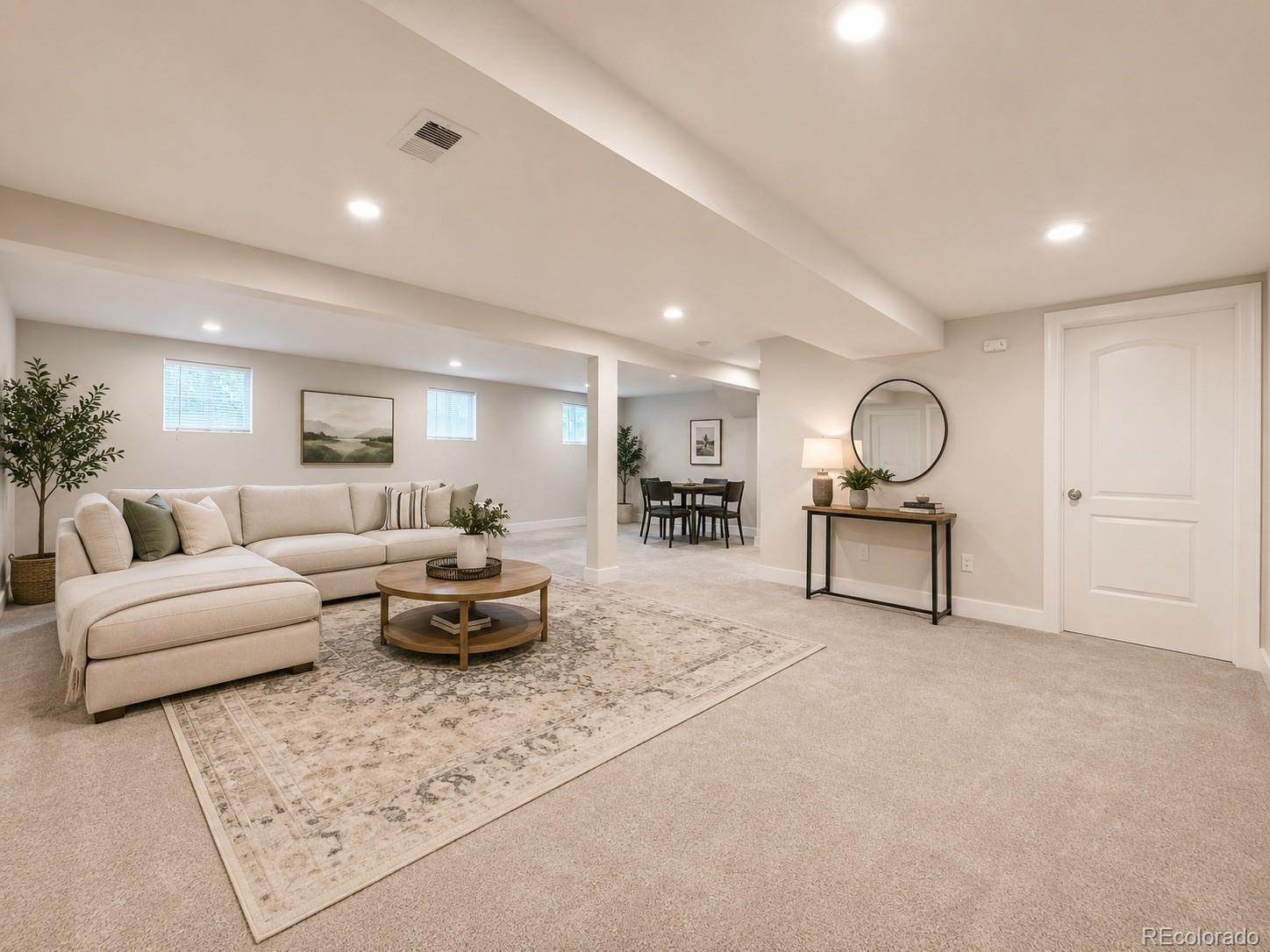 MLS Image #13 for 7073 e warren drive,denver, Colorado