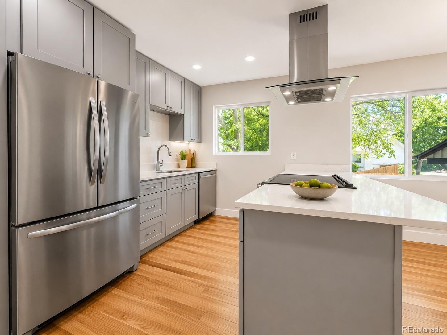 MLS Image #5 for 7073 e warren drive,denver, Colorado