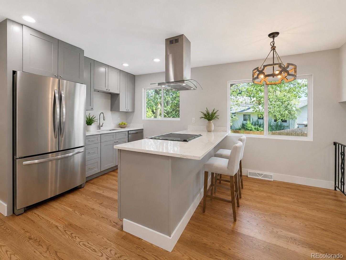 MLS Image #7 for 7073 e warren drive,denver, Colorado