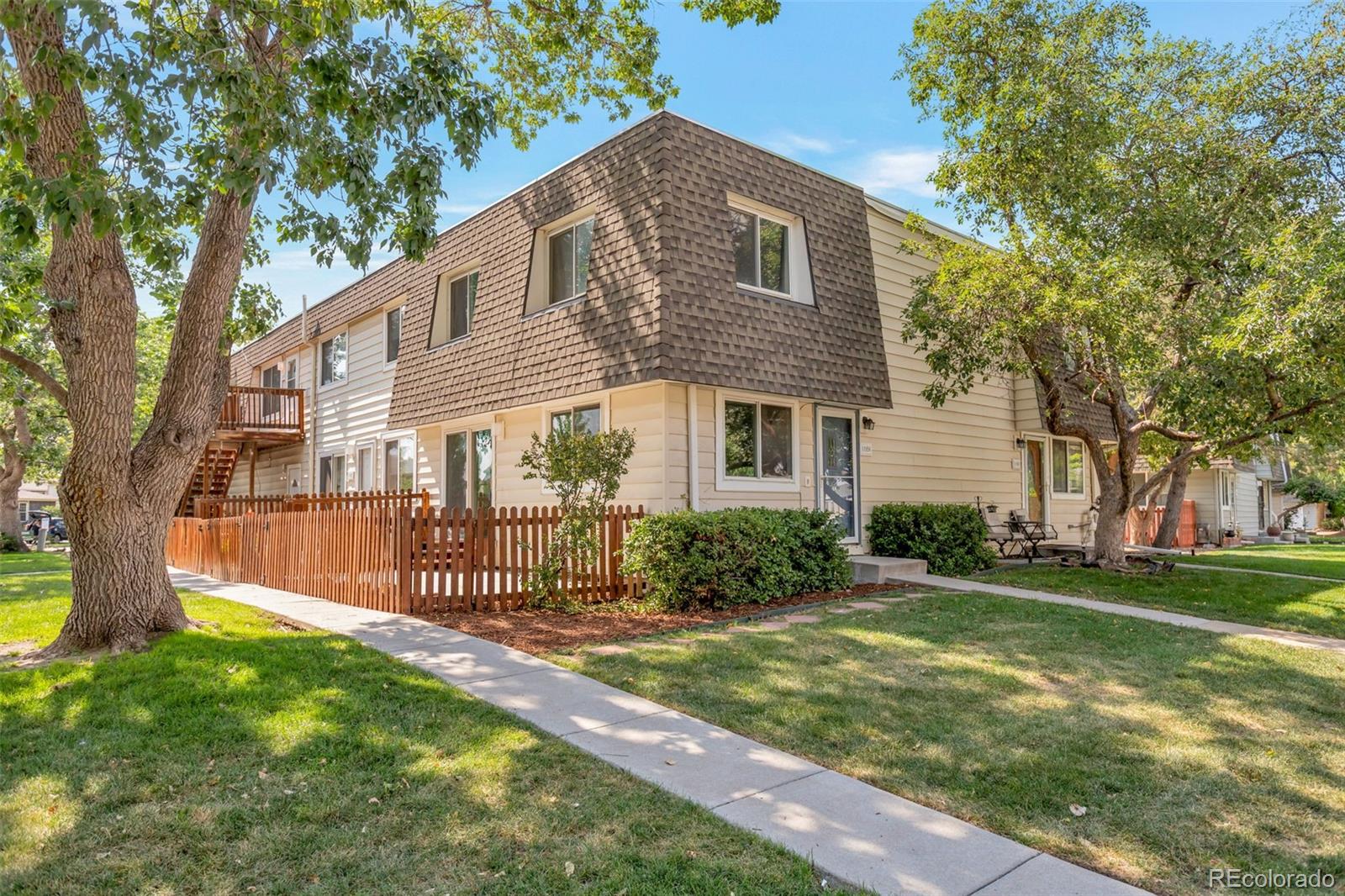 MLS Image #1 for 1195 s oneida street,denver, Colorado