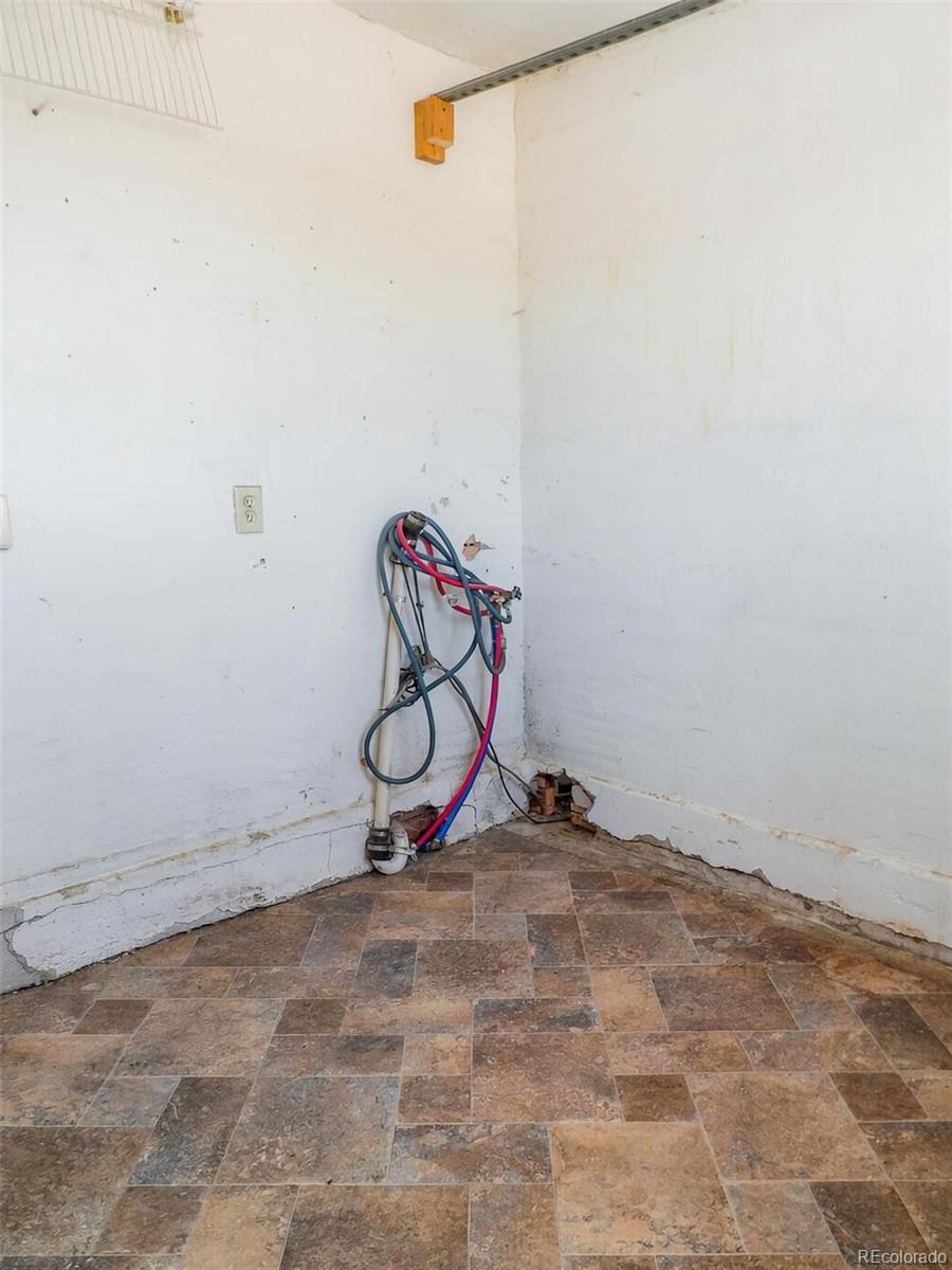MLS Image #5 for 1237  9th street,las animas, Colorado